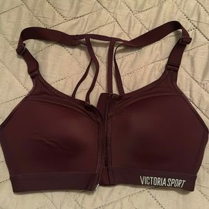 Front zip sport bra burgundy
